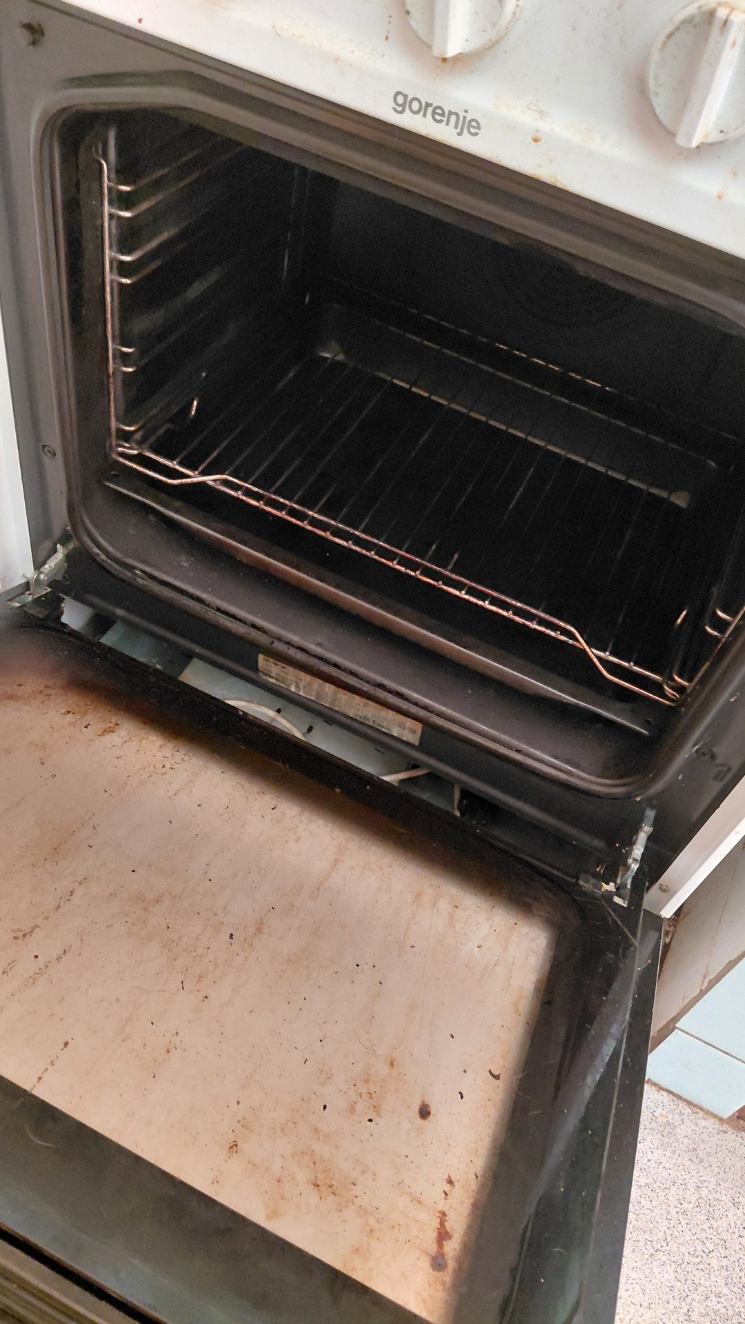 Before photo for Почистване на фурна